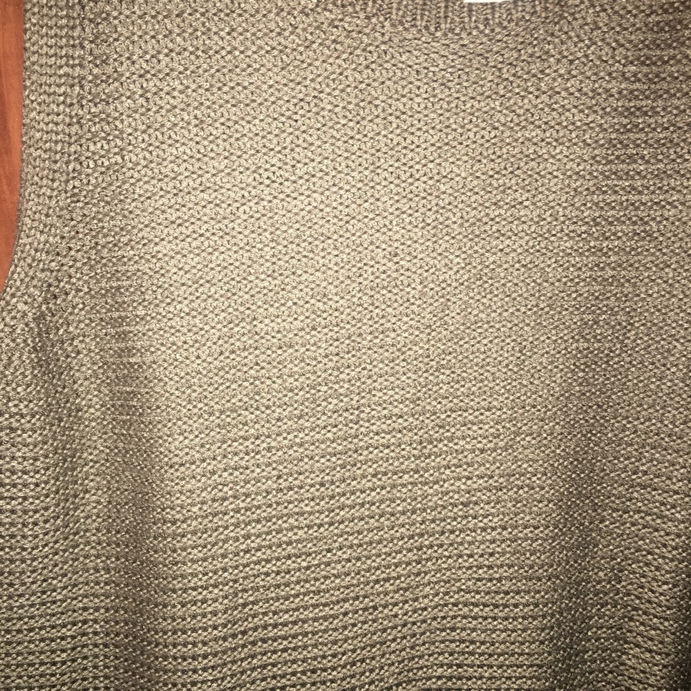 Light Army green knit crop sweater